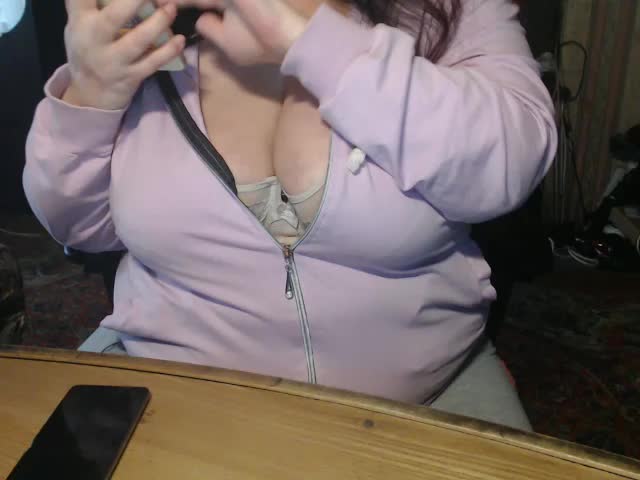 tanyvel Live Sex December 17, 2025