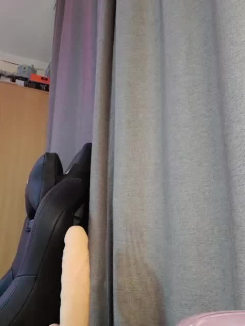 Hotangel75 Live Sex October 16, 2025