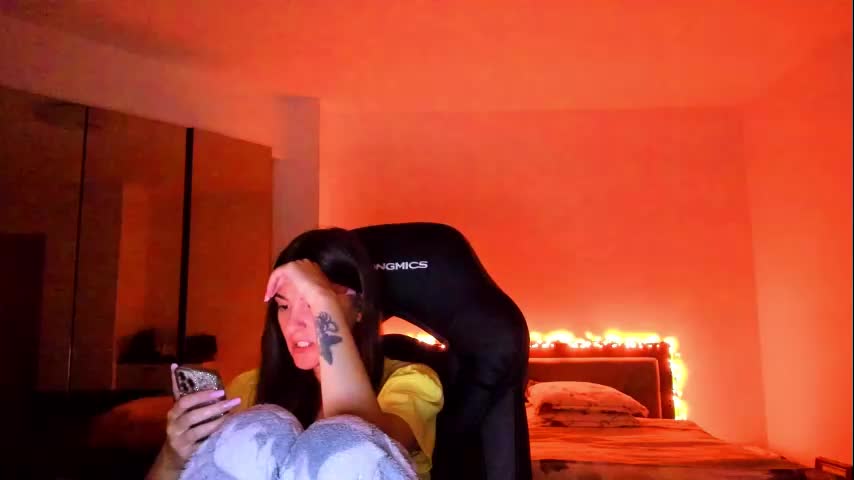 _just_a_simple_girl Live Sex December 14, 2025