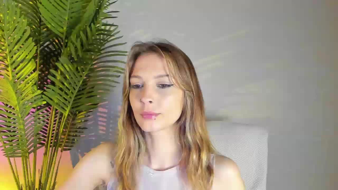 Maribett Live Sex December 12, 2025