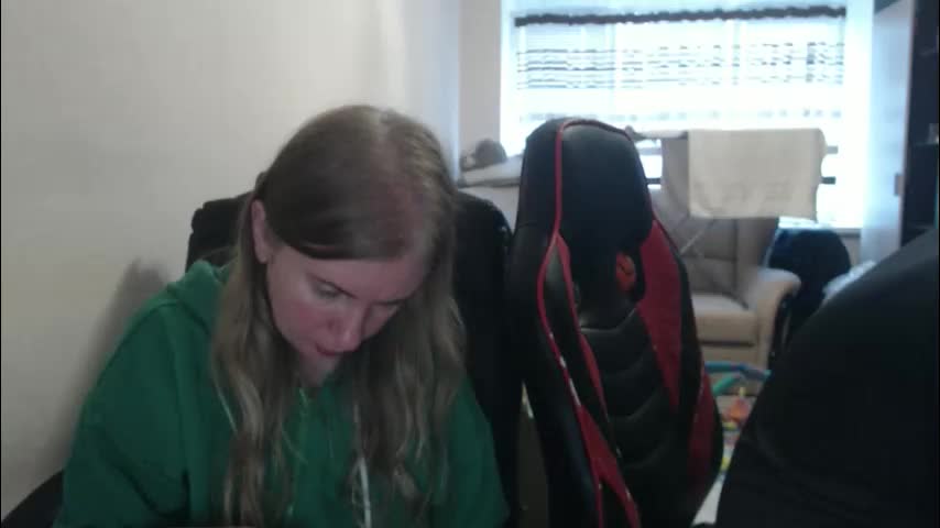 jenisandpeter Live Sex December 19, 2025