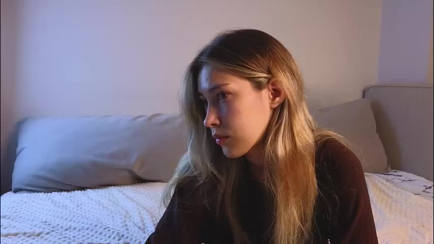 jolyndeb Live Sex December 17, 2025