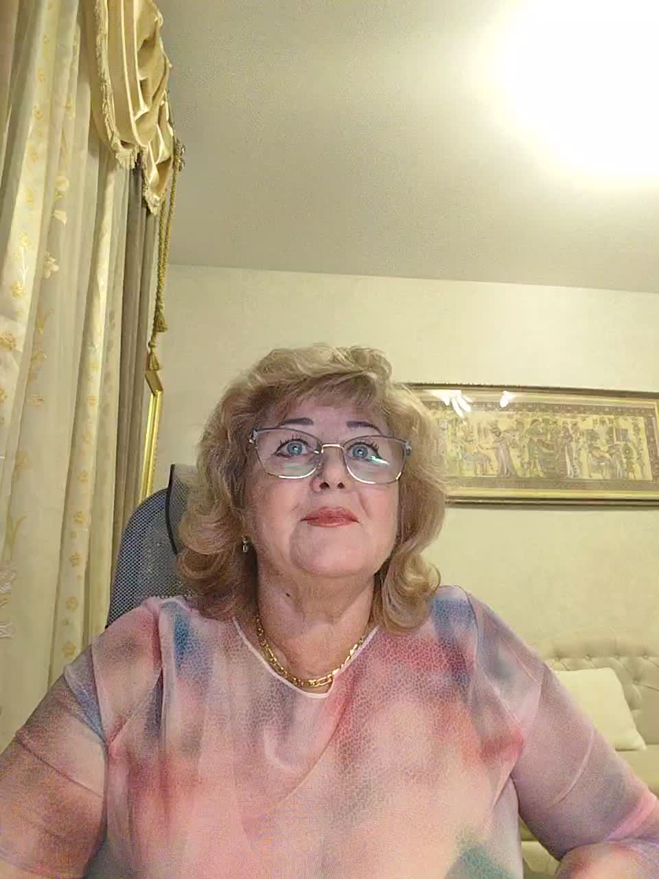 KarinkaSweet Live Sex December 13, 2025