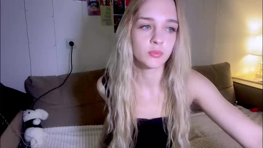 sailormoon666_ Live Sex December 15, 2025