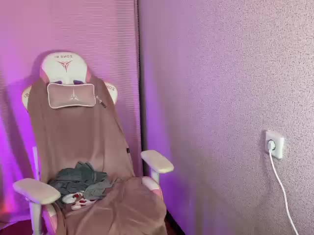 Katrinmiss Live Sex December 13, 2025