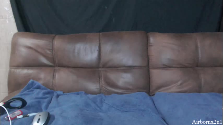 airbornx2n1 Live Sex December 17, 2025