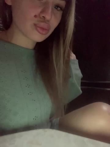 Polichkaaaa Live Sex December 14, 2025