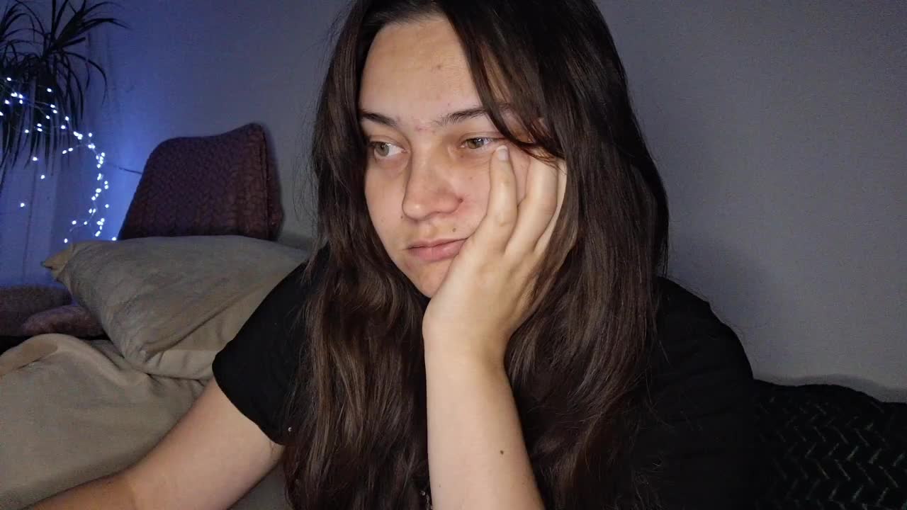 CyndeeWinter Live Sex December 14, 2025