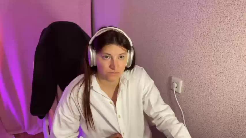 Katrin__kiss Live Sex December 13, 2025