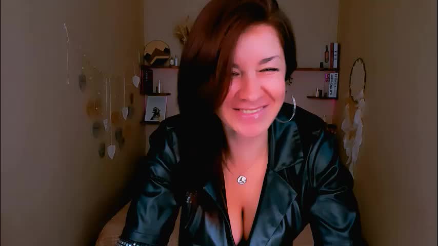 ana_mills Live Sex December 13, 2025