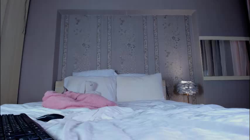 nakedjewel Live Sex October 17, 2025