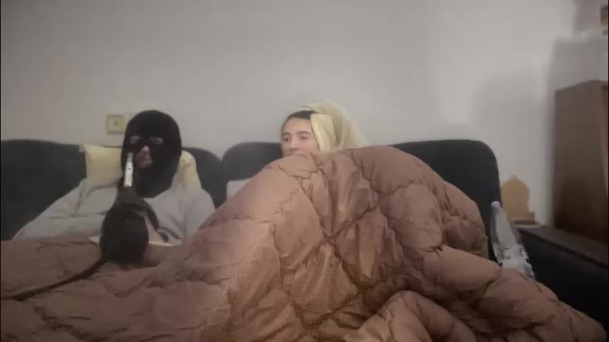 rosea_champagne Live Sex December 15, 2025