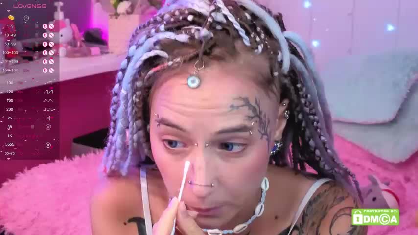 Anuskatz Live Sex December 13, 2025