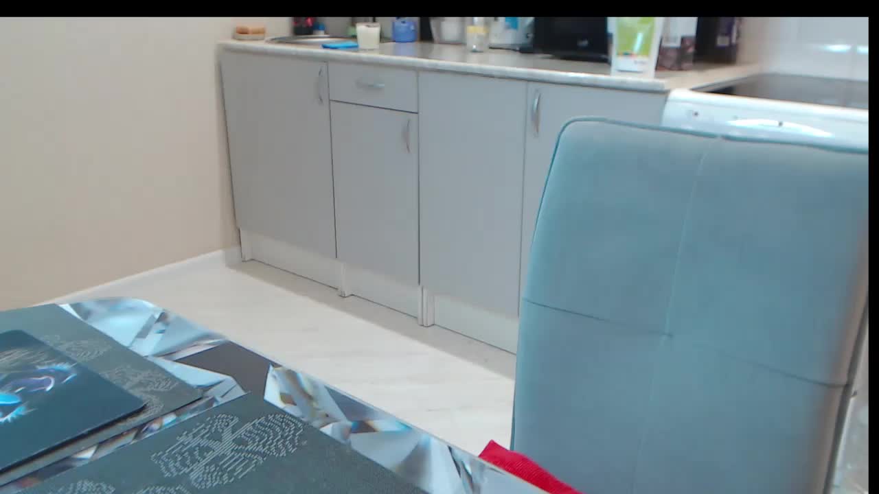 --MODEL--1 Live Sex December 19, 2025