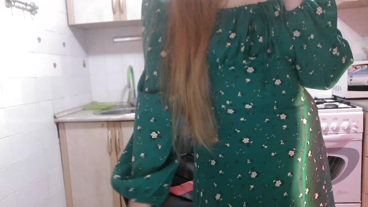 L-e-l-i-k Live Sex December 12, 2025