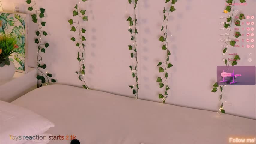 CarlyMilton Live Sex December 14, 2025