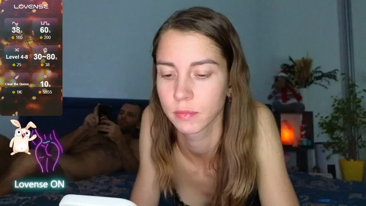 Couple_Twix Live Sex December 14, 2025