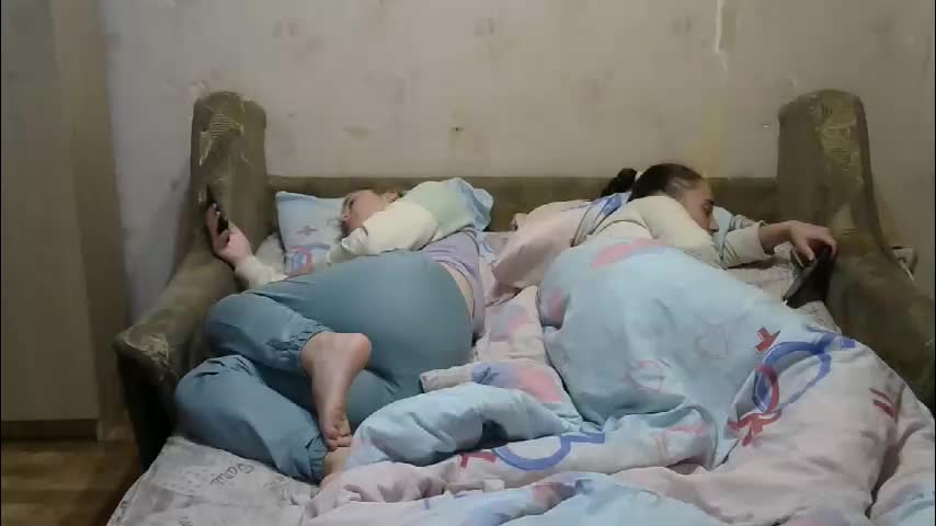 juliya_katie Live Sex December 13, 2025