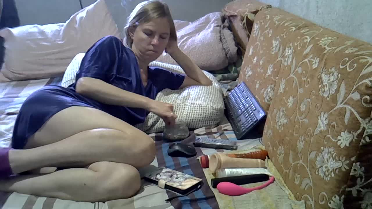 ptichka38 Live Sex December 13, 2025