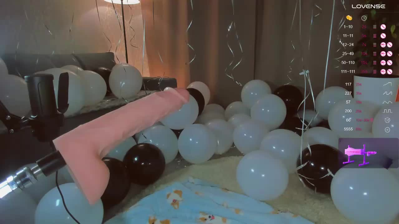 LizaTayloo Live Sex December 14, 2025