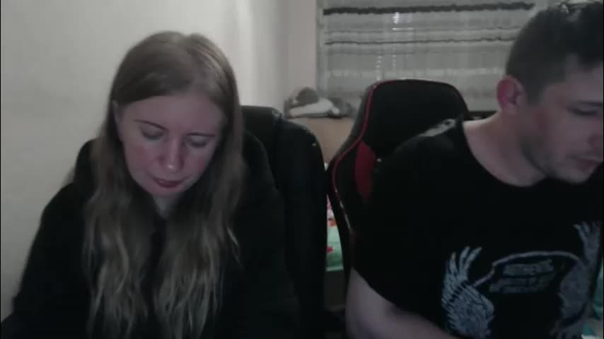 jenisandpeter Live Sex December 19, 2025