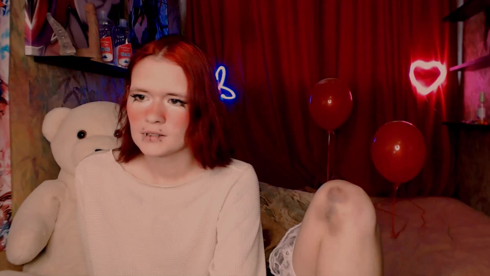 Velvet-and-Venom Live Sex December 17, 2025