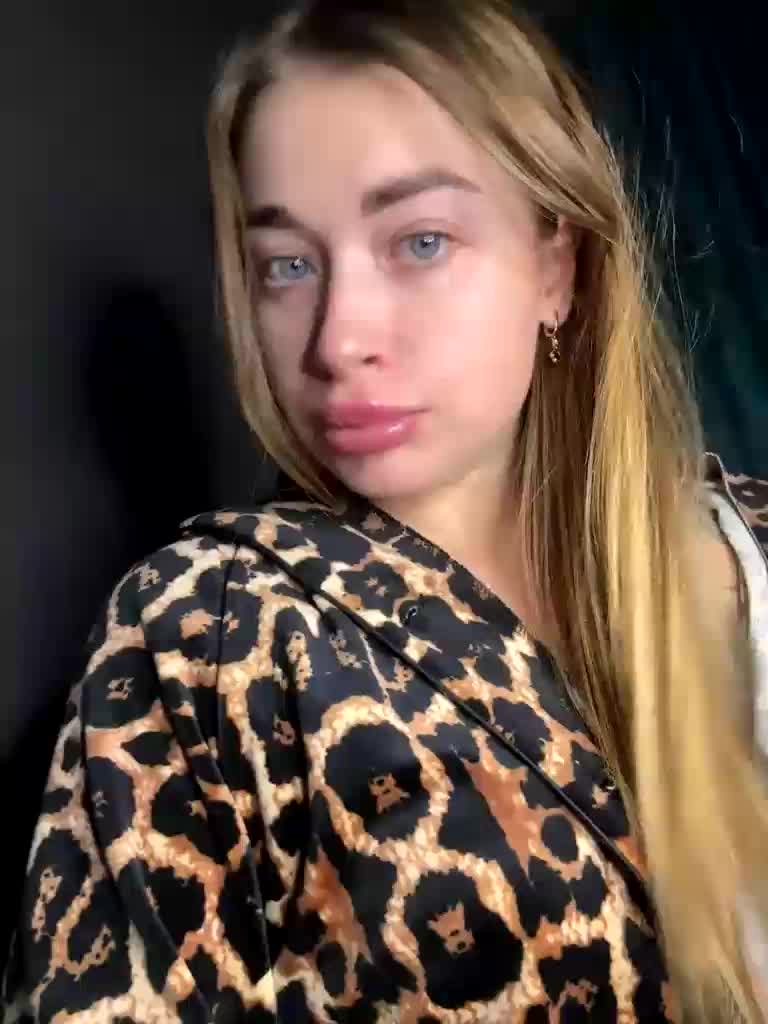 Mrs_Peach Live Sex December 14, 2025