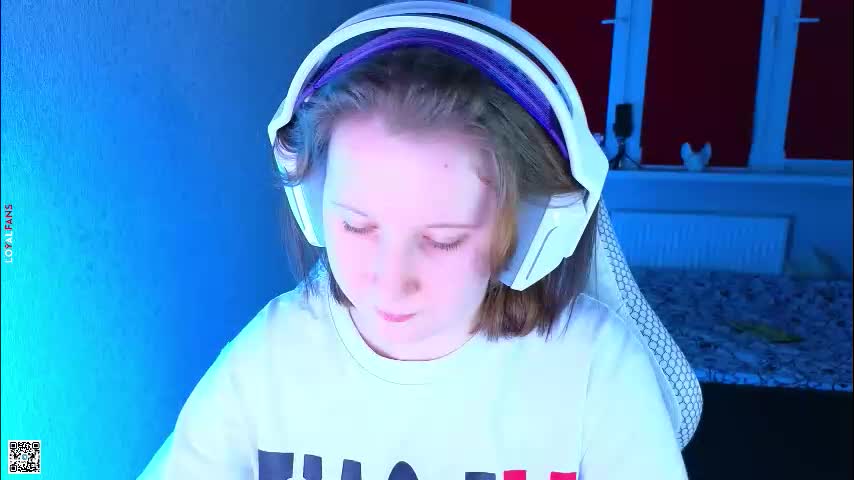 moon_avengers Live Sex December 13, 2025