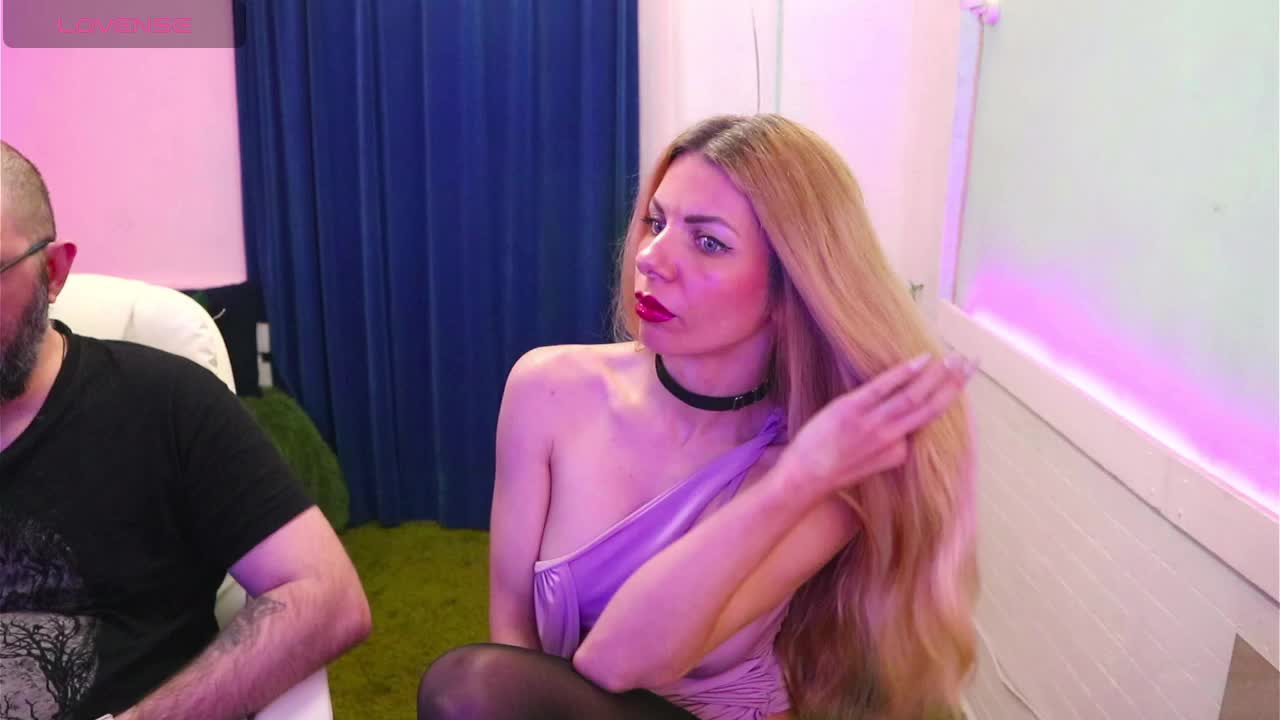 AlisaAleks Live Sex December 19, 2025
