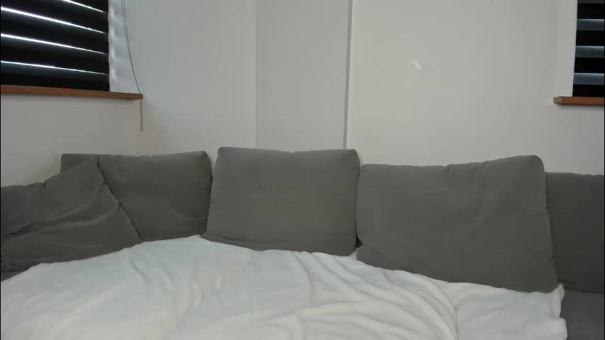 synop_sis Live Sex December 17, 2025