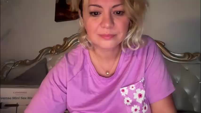kiradivine Live Sex December 13, 2025