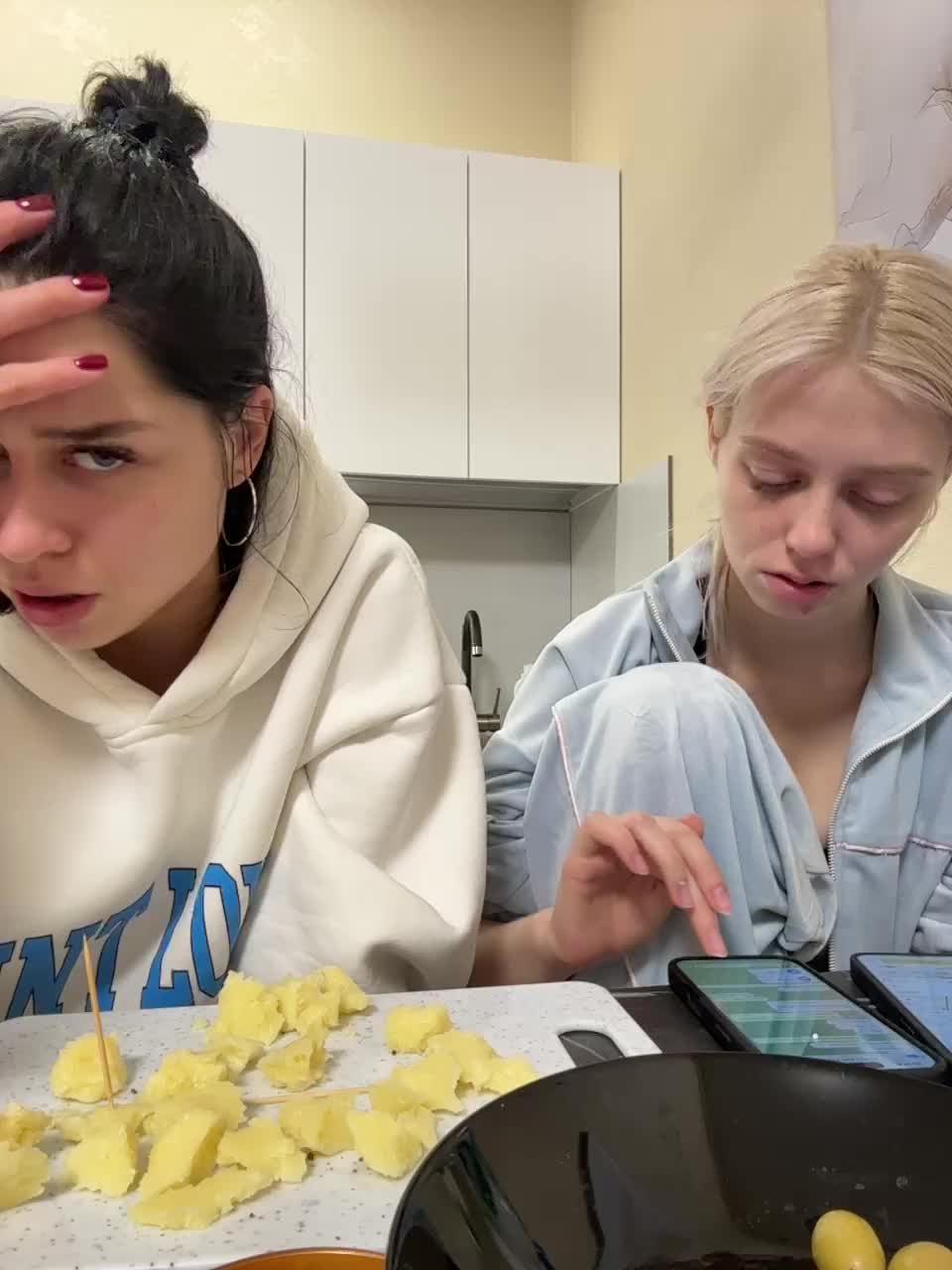 VibroMashulkaDashulka Live Sex December 14, 2025