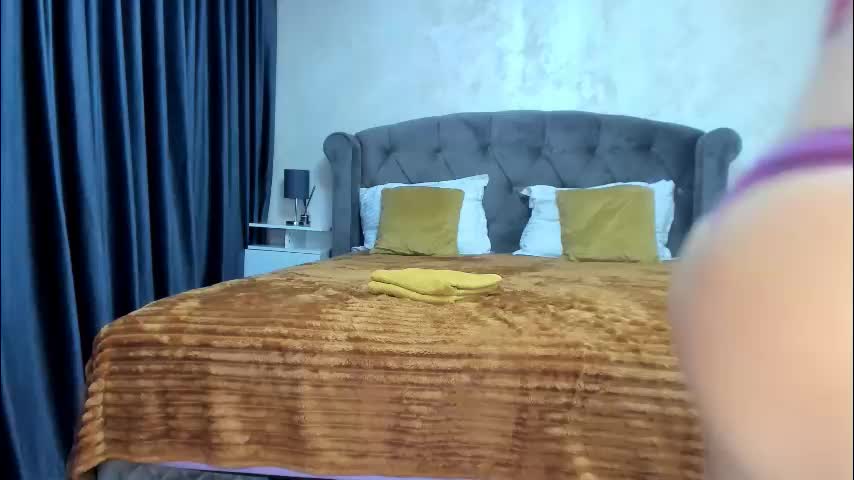 nicepussyfuckk18 Live Sex December 19, 2025