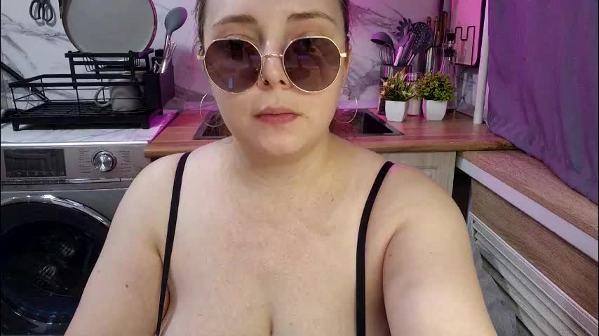 femdom_room Live Sex December 13, 2025