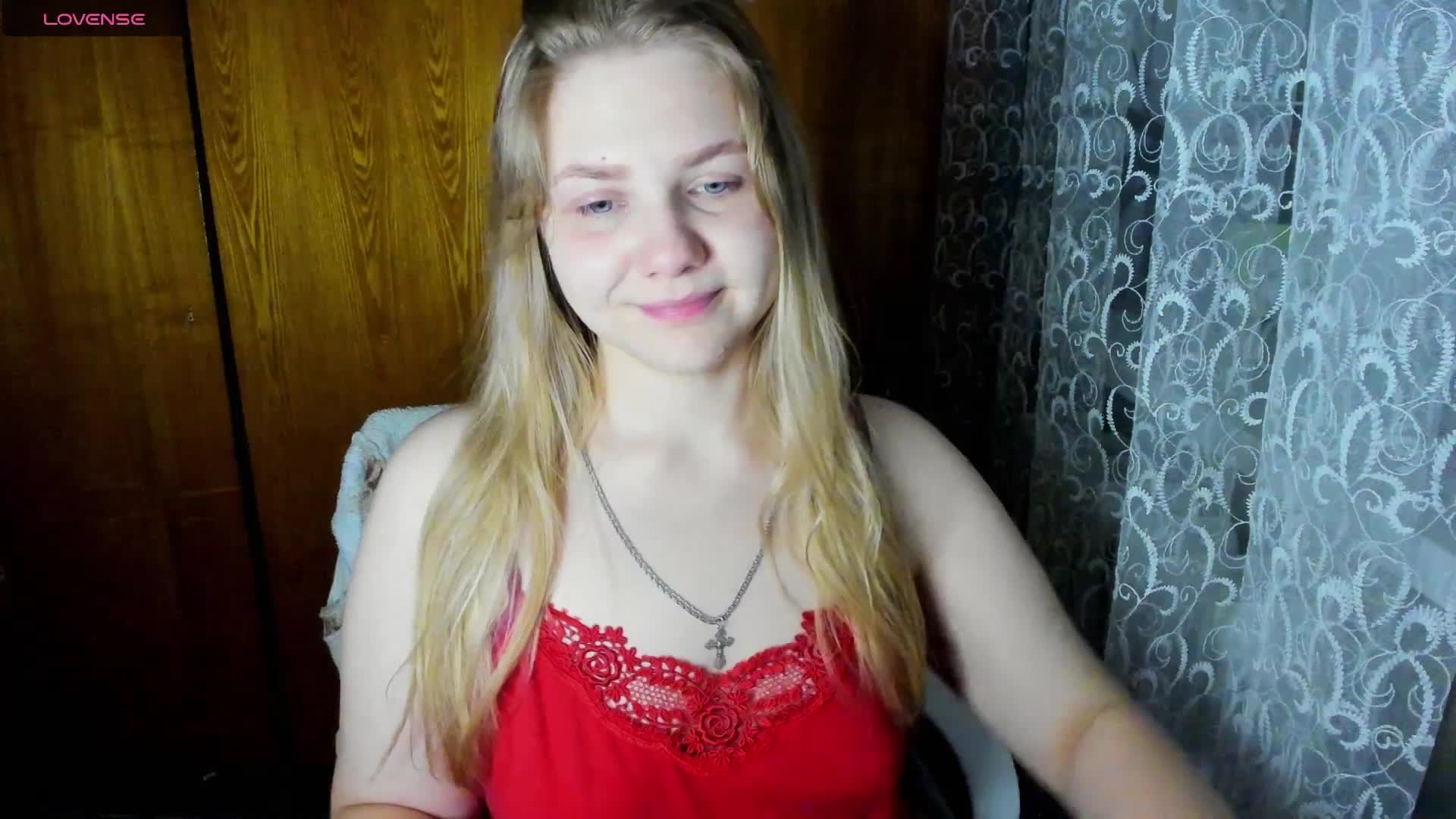 Emma-Frizea Live Sex December 17, 2025