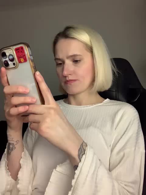 Asya_ Live Sex December 14, 2025