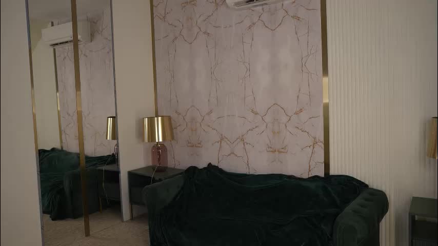 kira0541 Live Sex December 19, 2025