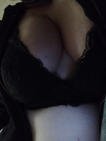 EveHugs Live Sex October 29, 2025