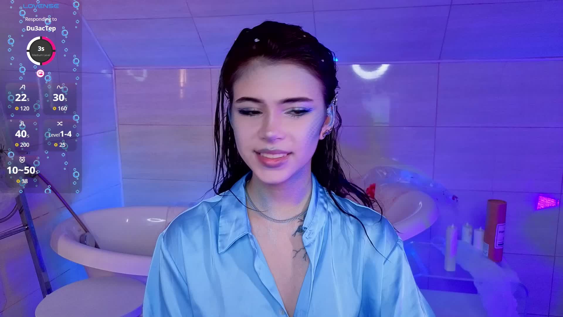 CoralineJones Live Sex December 17, 2025