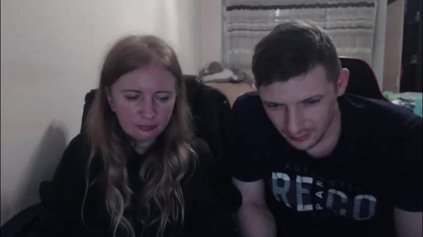 jenisandpeter Live Sex December 19, 2025