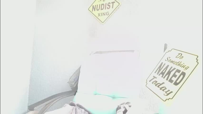 smallpenisbigtongue Live Sex December 17, 2025