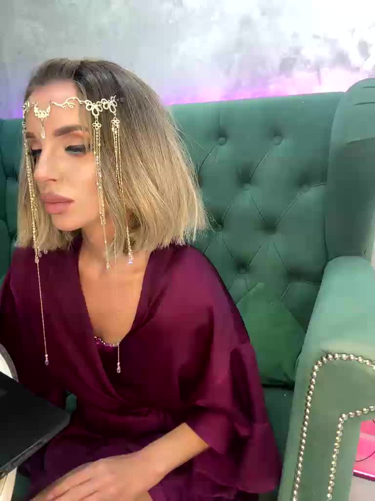 Darina_ Live Sex December 13, 2025