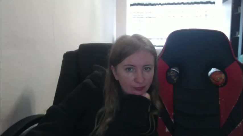 jenisandpeter Live Sex December 18, 2025