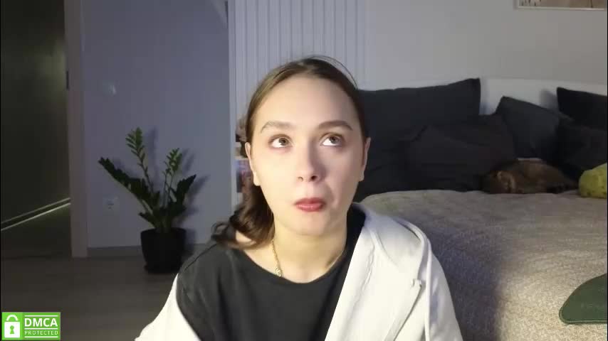 evi_woow Live Sex October 28, 2025