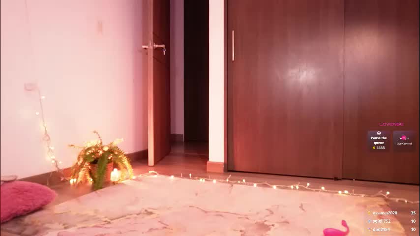 chloebritto Live Sex December 14, 2025