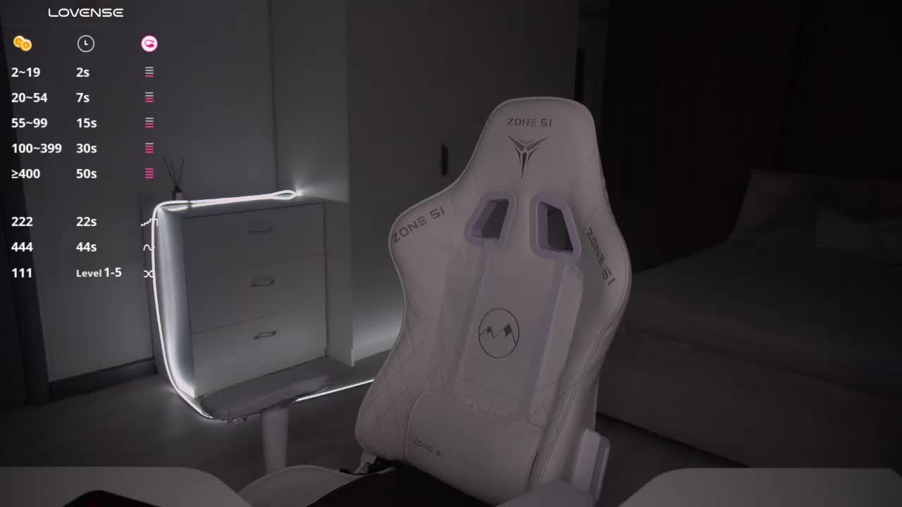 Evelina_fox Live Sex December 19, 2025