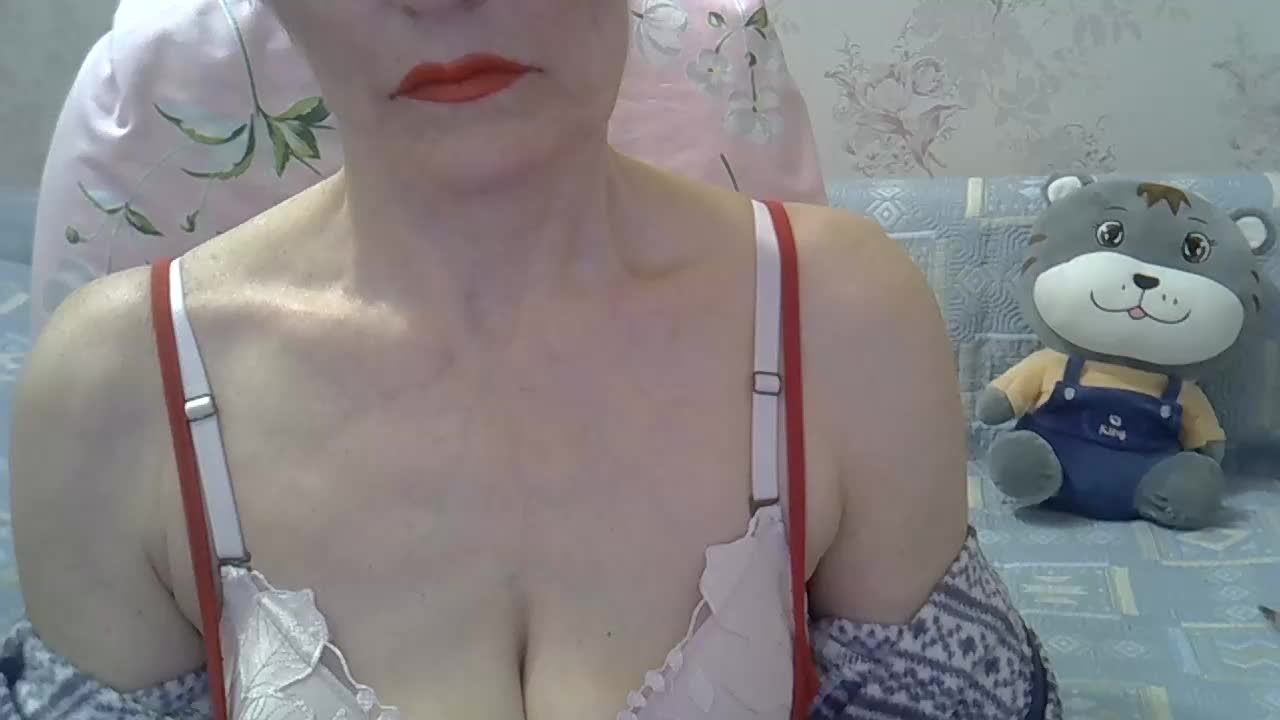 Red-Rose-777 Live Sex December 18, 2025