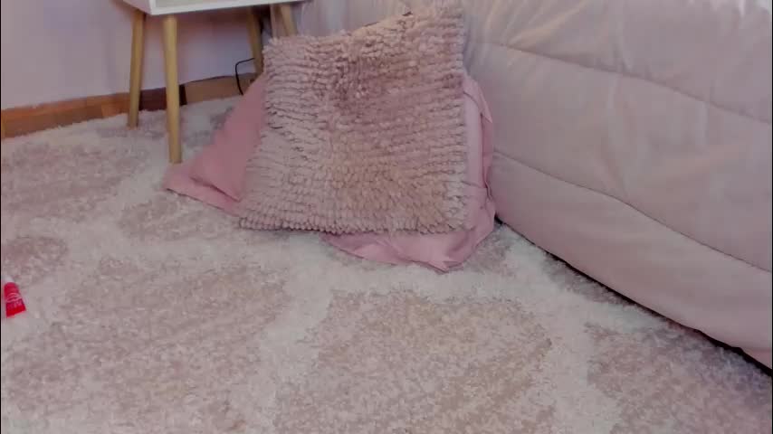 omstudio1994 Live Sex December 13, 2025