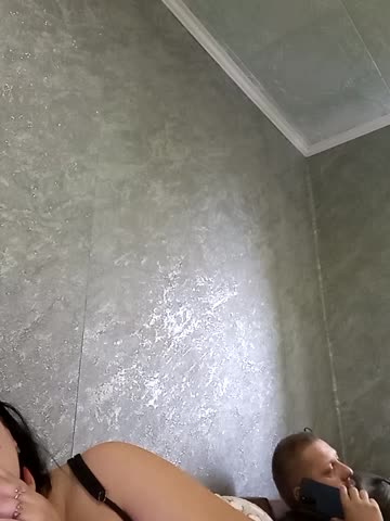 Greta_Tamar Live Sex December 17, 2025