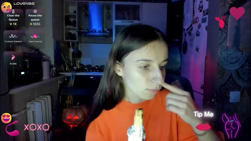 _nika_kik Live Sex December 14, 2025